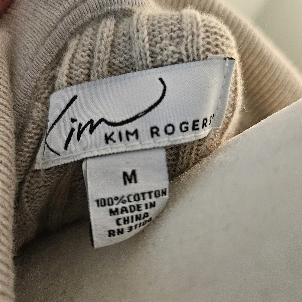 Kim Rogers Women's Size Medium Classic Cable Knit Sweater in Beige Collar V-Neck - Picture 13 of 15